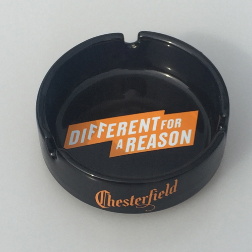 black ashtray:10x4cm